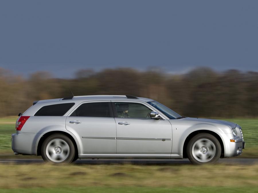  Chrysler 300C Touring 2007 года  (фото 6 из 7)